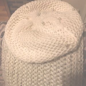 Winter white hat & infinity scarf